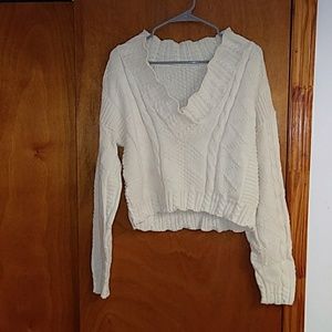 ❄ Beautiful white sweater❄